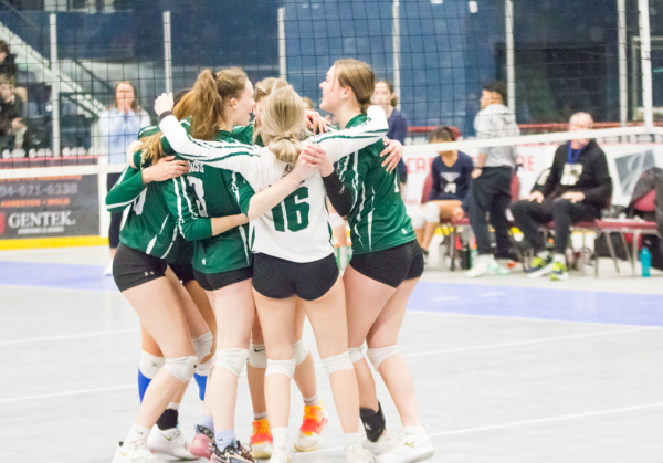 Clippers capture provincial bronze on home court