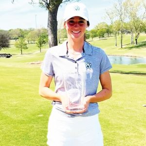 Clara Peake captures first place honors in Missouri State golf