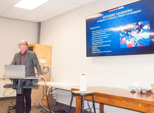 MVSD presents draft budget at public forum