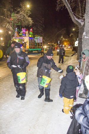 Parade of lights set for Saturday