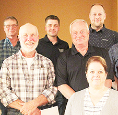 Foundation hands out cash