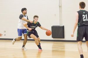 Clippers advance to provincials