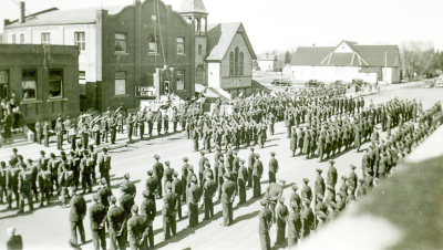 Paratroopers invade Manitoba seeking support