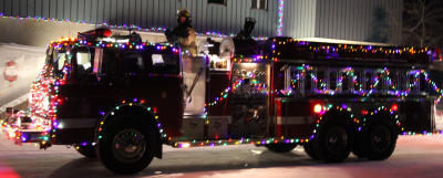 Community renewal corporation plans Santa parade