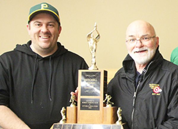 Smith's Saltcoats squad wins Men's
